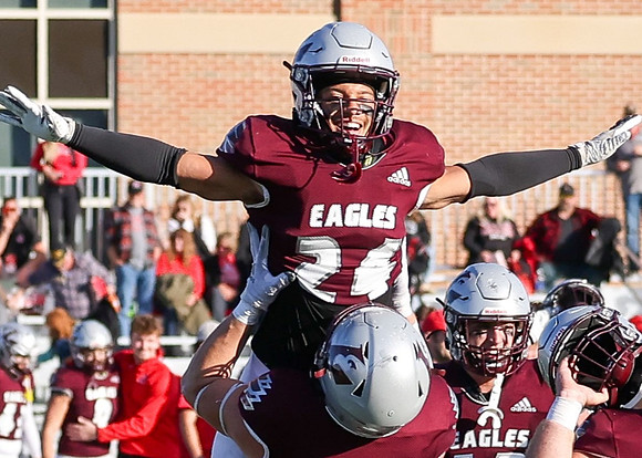 24 Brennan Goralski (15)