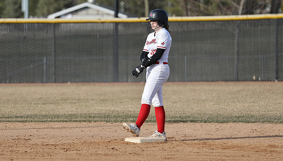 12 Tayler Baker (26)
