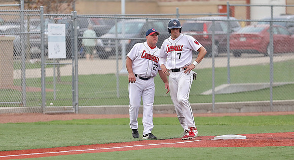 2022 Coach Rob Hamilton  (10)