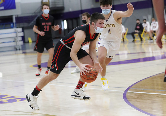 11 Durlin Radlund vs. Oconomowoc (10)