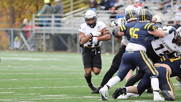 30 Gabe Lynch  (16)