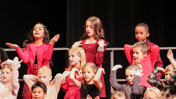 12 -9-24 Kyla School Winter Concert (67)