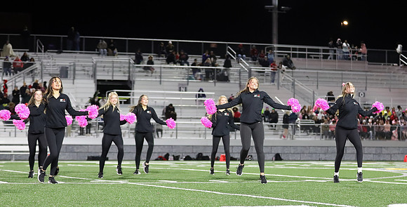 10-22-21 at Varisty Football Game  (58)