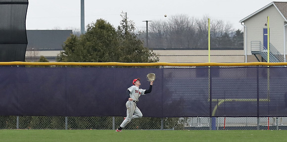 4-29-22 Varsity vs. Waunakee (75)