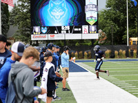COACH Josh O'Connor  (11)