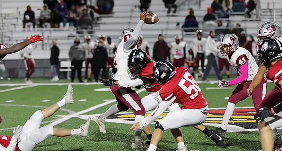 82 Evan Bailey (23)