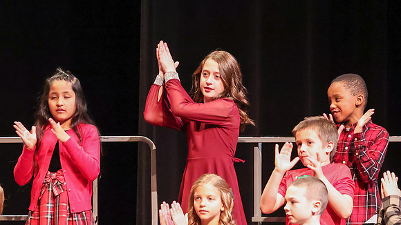12 -9-24 Kyla School Winter Concert (8)