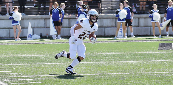 9-18-21 vs. Grand Valley State Michigan     (27)