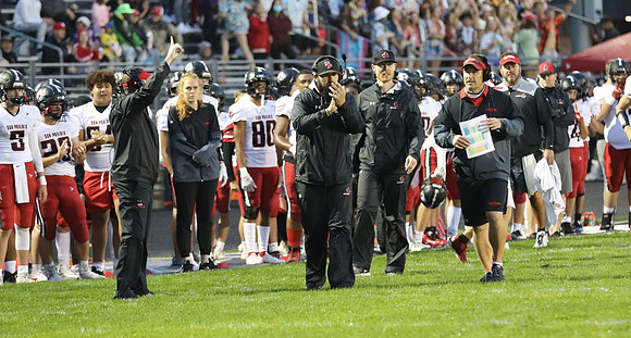 COACH Mike Pogue (7)