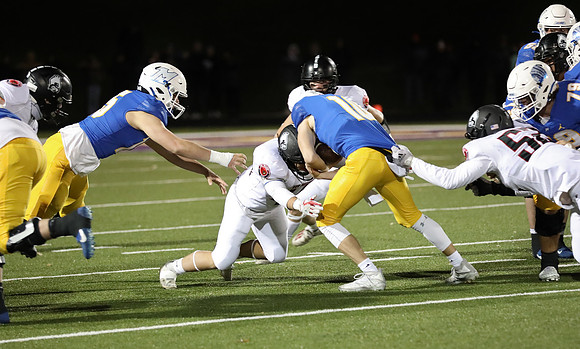 11-12-21 VS. Mukwonago LEVEL 4 Playoff (67)