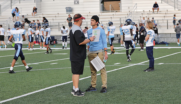 COACH Josh O'Connor  (32)