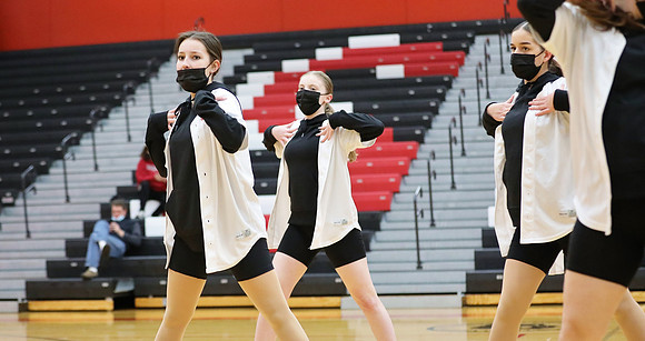 JV Dance 1-13-22 at JV Basketball Game  (78)