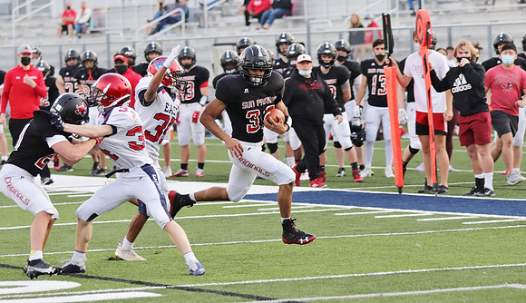 38 Nick Mathura vs. Appleton East  (22)