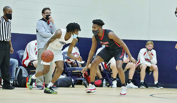 32 Marshaun Knight vs. Milw Academy of Science  (1)