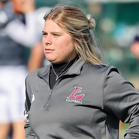 Coach Kelly Cline (3)