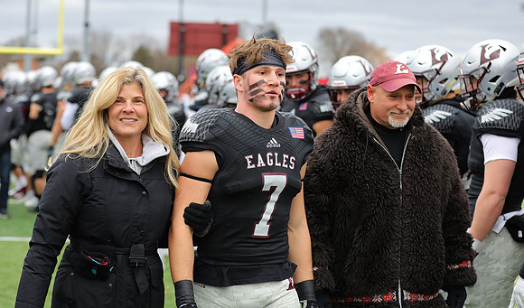 11-13-21 vs. UW Eau Claire  SENIOR DAY & ARMED FORCES DAY  (20)
