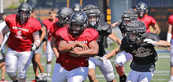 8-13-21 Varsity Scrimmage(s)  (155)