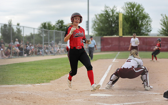 6 Carly Gross (40)