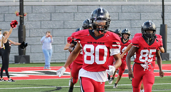 80 Tyus Wills (7)