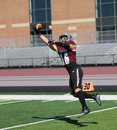 16 Tyler Stoltenburg   (4)