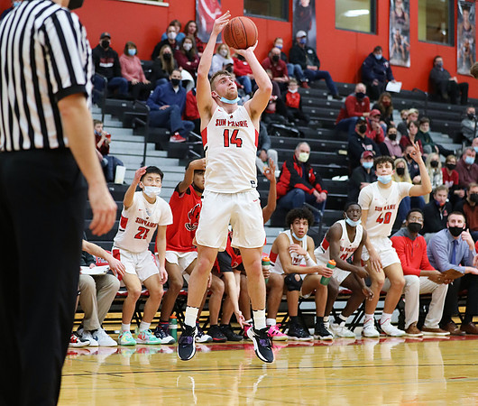 14 Ben Olson (82)