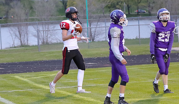 22 Drew Houtakker  (13)