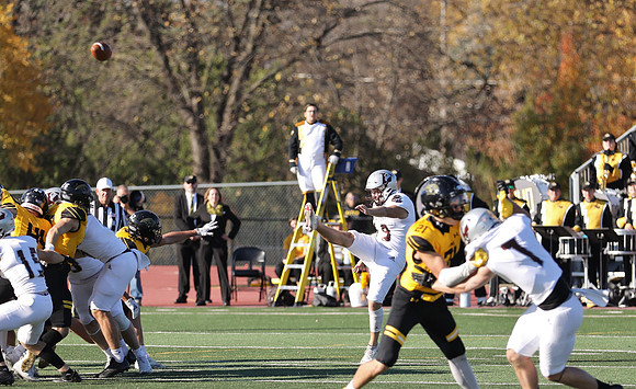 49 Ryan Krueger (10)