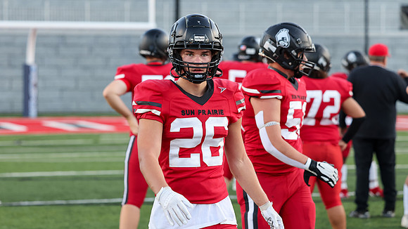 26 Josh Manke (4)
