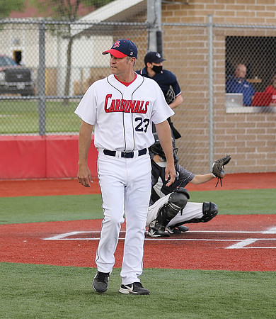 Coach Peter Gumina  (2)