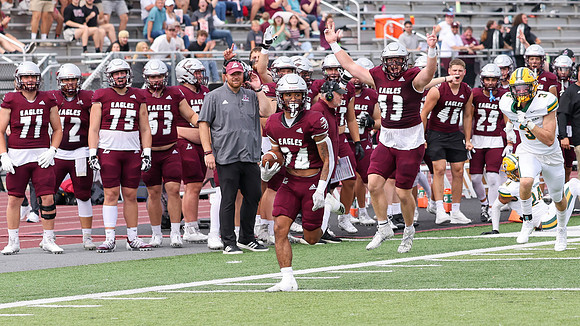 24 Najeh Mitchell (17)