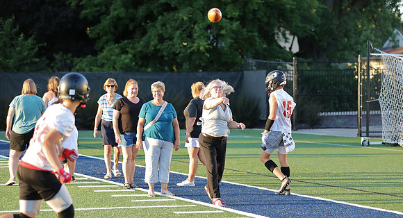 8-10-22 Impactful Woman at Practice Night  (77)