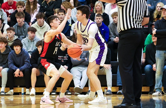 VARSITY Sectional Final vs. Sun Prairie East (37)