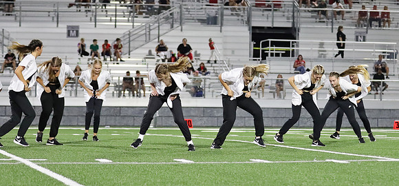 8-26-21 VARSITY Dance at Varsity Football Game  (54)