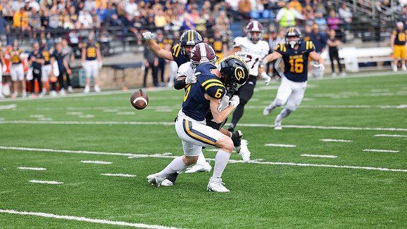 24 Brennan Goralski (30)