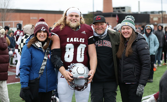 11-12-22 POSTGAME Photos vs. UW Platteville (15)
