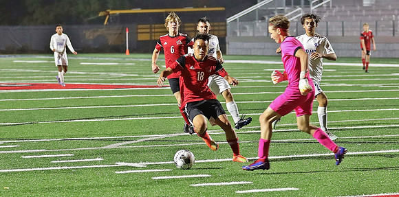 18 Eli Thao (15)