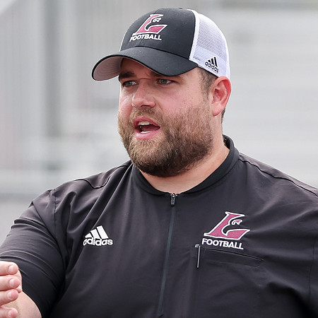 Coach Mitchell Collicott (3)