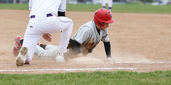 4-29-22 Varsity vs. Waunakee (64)