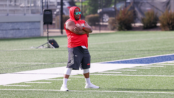 Coach Jeff Russell (1)