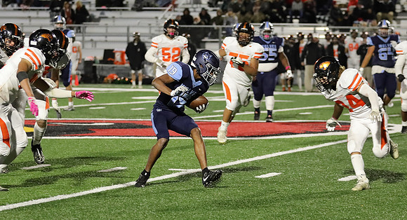 19 Daniel Wilson (11)