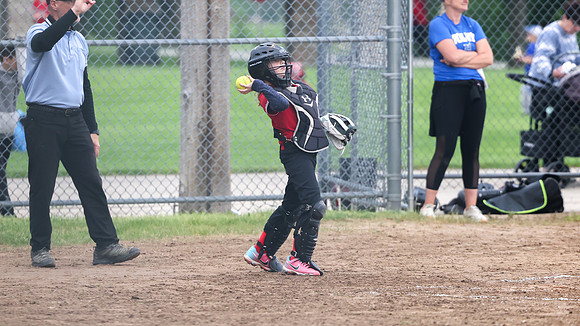 5-21-24 Ariella Baseball Game  (67)