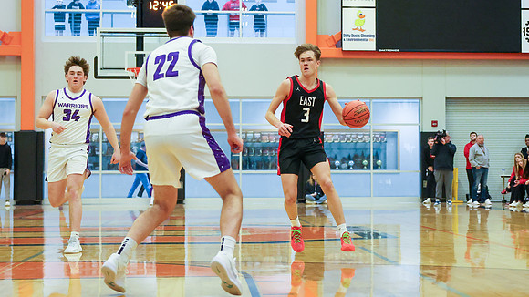 VARSITY Sectional Final vs. Waunakee (53)