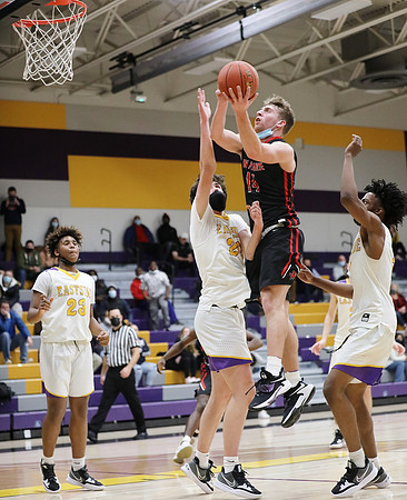 14 Ben Olson  (71)