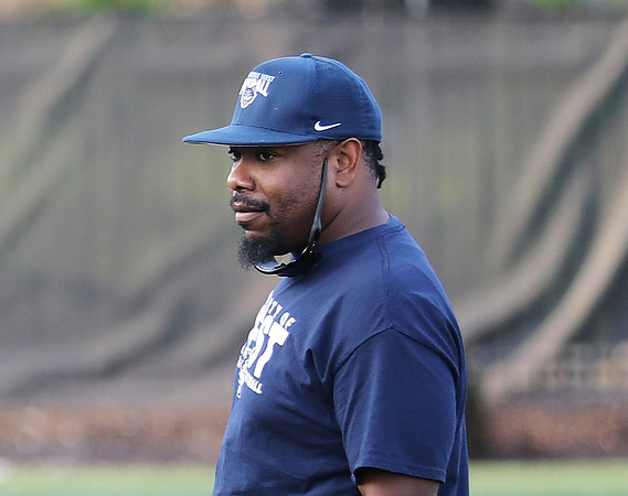 Coach Demetrius Wade  (1)