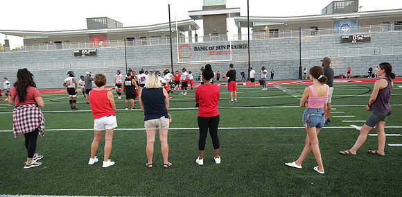 8-10-22 Impactful Woman at Practice Night  (19)