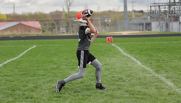 4-11-21 8th Grade Longley SH vs. 8th Grade White SH  (121)