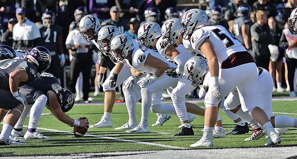 11-6-21 vs. UW Whitewater (83)