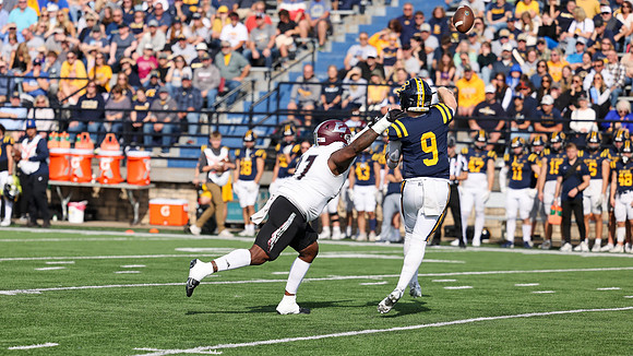 10-19-24 EAGLES vs. UW Eau Claire (30)