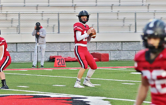 11 Brady Stevens vs. Verona  (6)