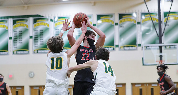 22 Drew Houtakker 2021 vs. Freedom